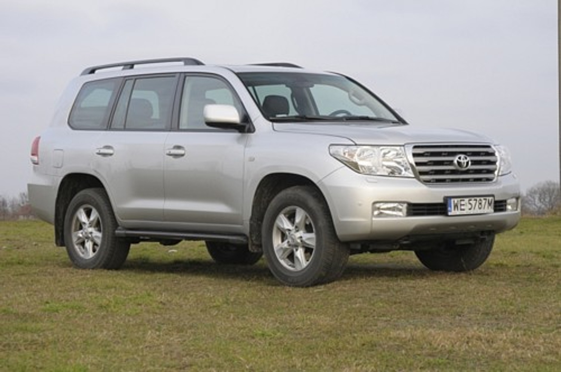 Toyota Land Cruiser v8 4.7 - Kolos w terenie