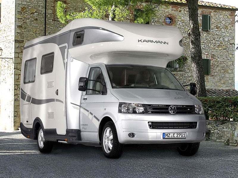 Volkswagen T5: kamper z firmy Karmann-Mobil