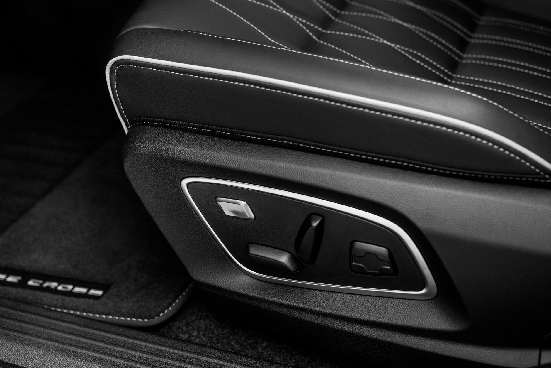 Mitsubishi Eclipse Cross 2025