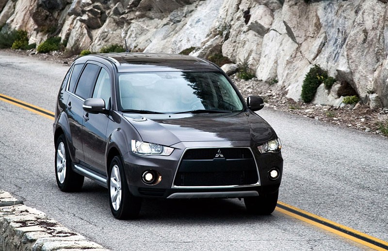 Mitsubishi Outlander GT dostane pohon S-AWC z Lanceru Evolution