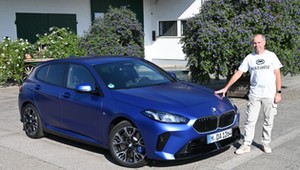 Oto nowe BMW serii 1. Wielu fanom sportowej jazdy przypadnie do gustu, ale idealne nie jest