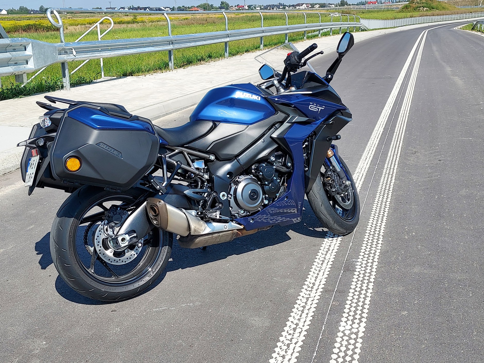 Suzuki GSX-S1000GT 2022