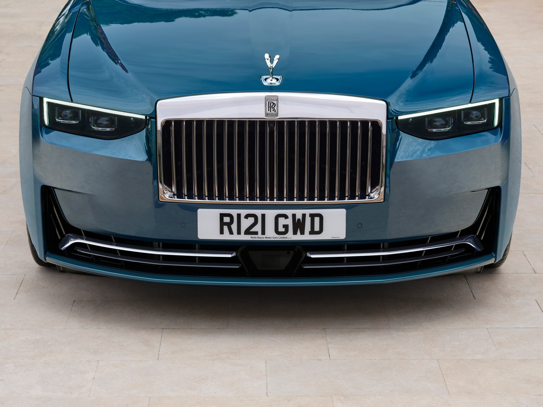 Rolls-Royce Ghost II (2025)