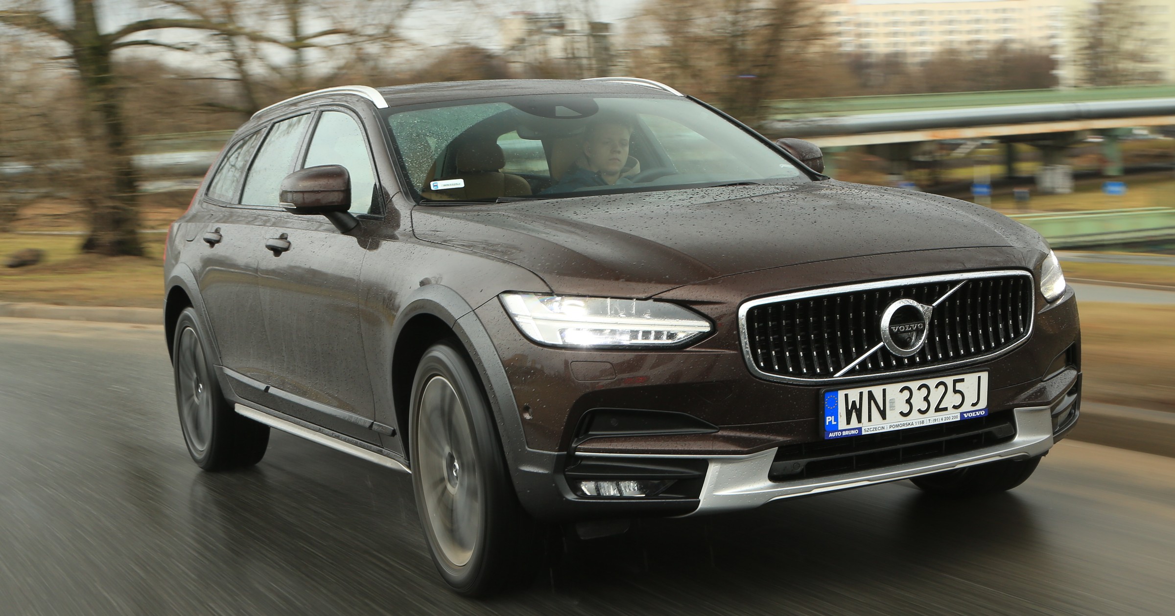 Volvo V90 CC D4