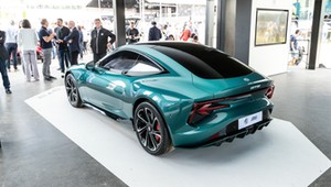 MG odsłoniło w Goodwood szokującego Cyber GTS-a. Czy to będzie powrót do korzeni?