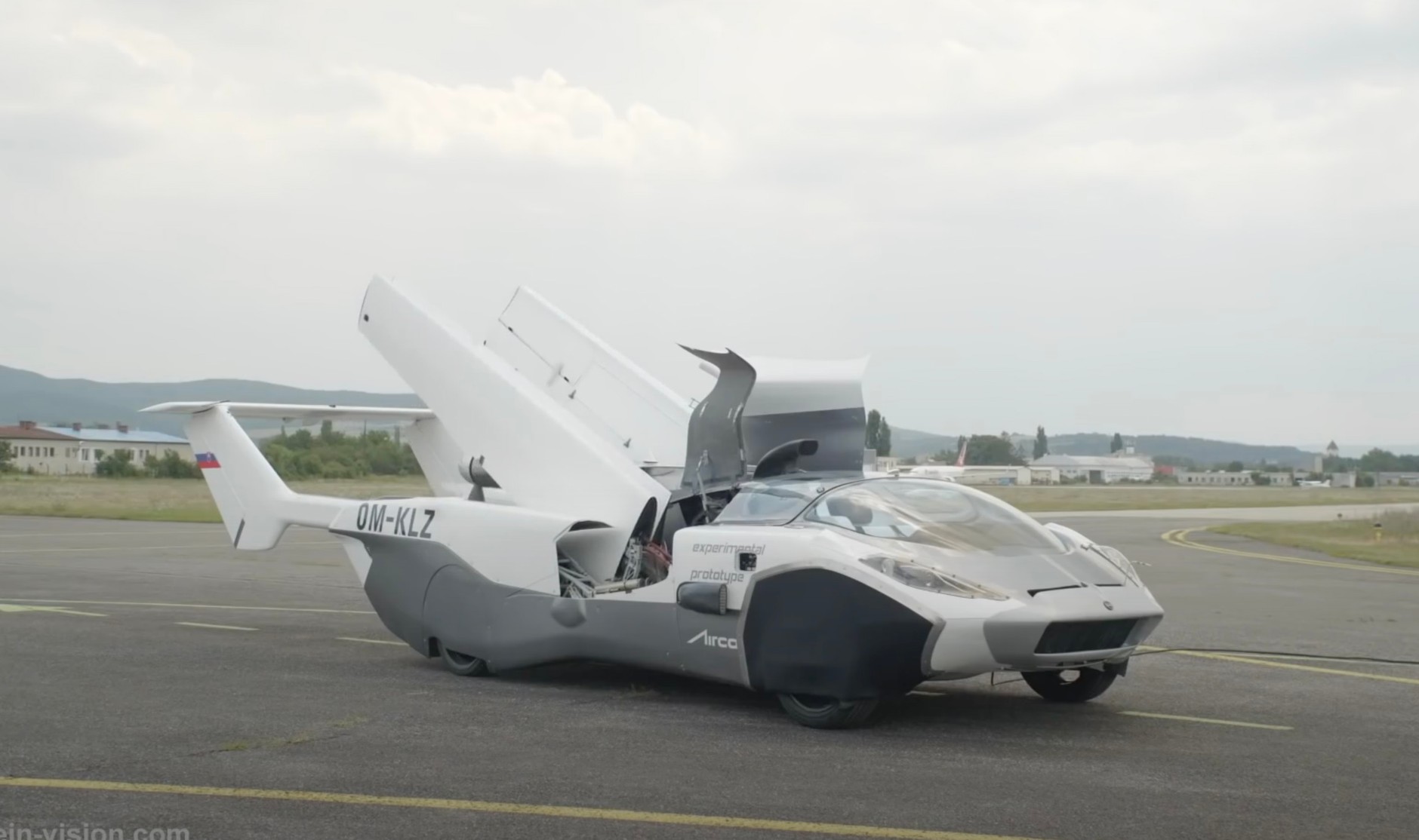 KleinVision AirCar