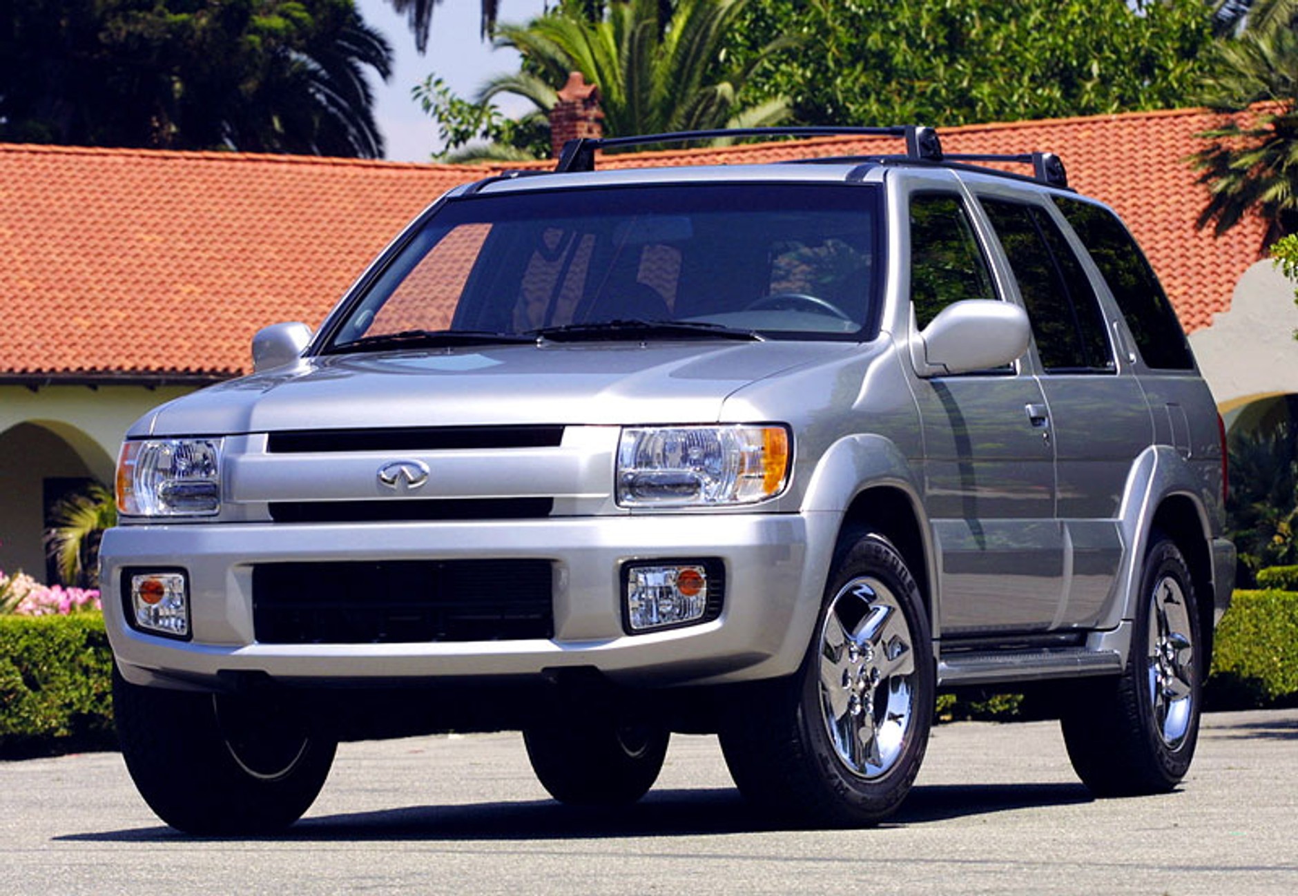 Infiniti: luksusowa marka Nissana świętuje dwudziestolecie