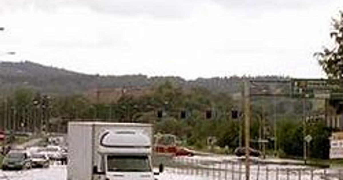 Autostrada A4 zalana i nieprzejezdna!