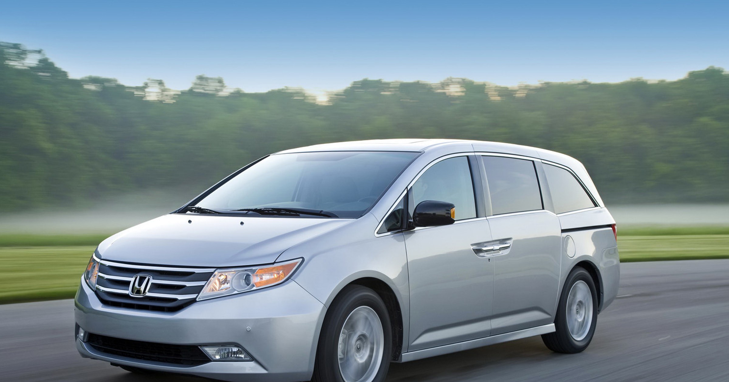 Odnowiona Honda Odyssey w roku modelowym 2011