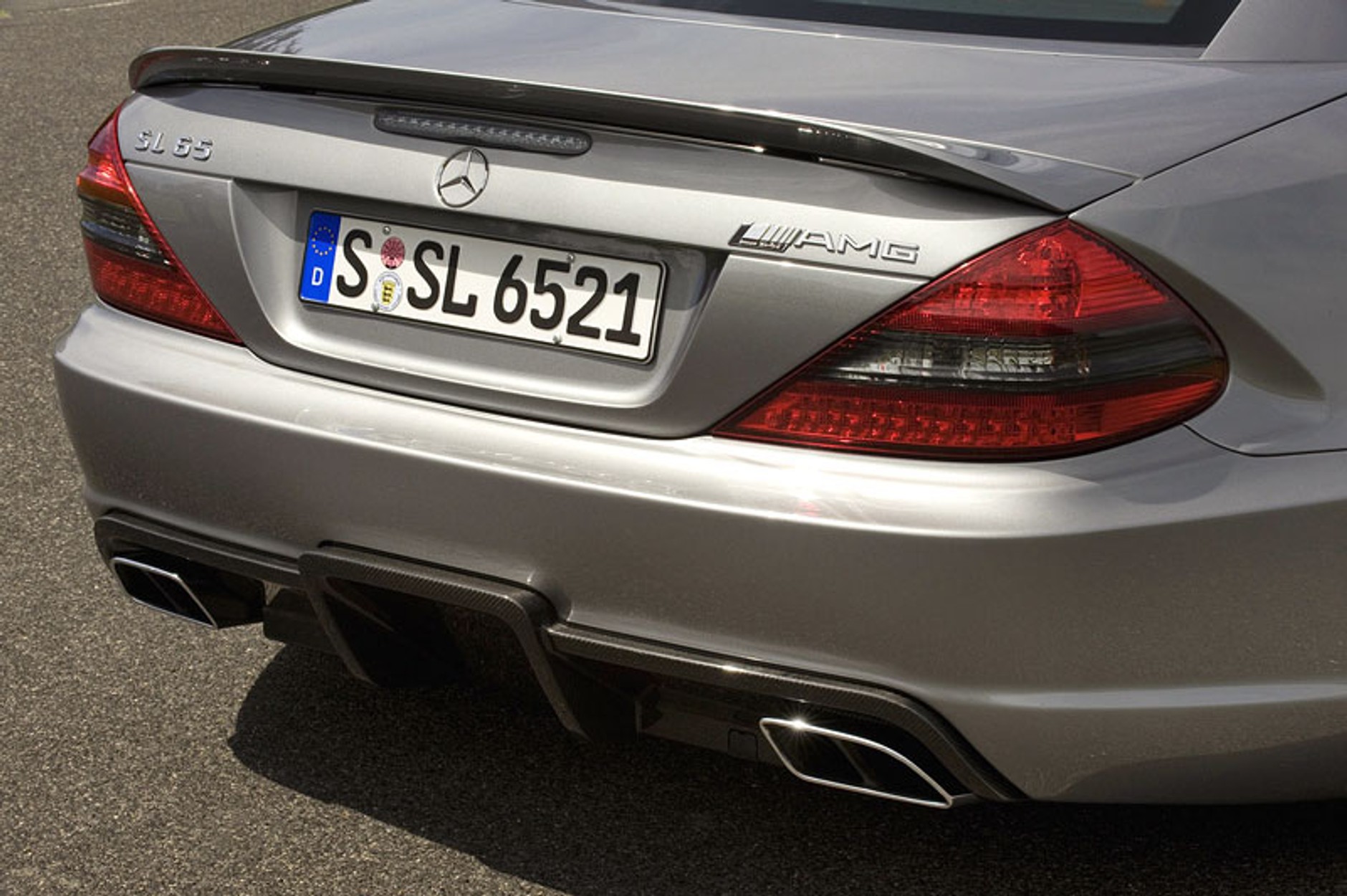 Mercedes: SL 65 AMG Black Series – luksusowe coupé (wideo)