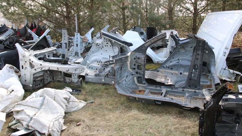 Gniewkowo, nowe zagłębie  samochodowych dziupli