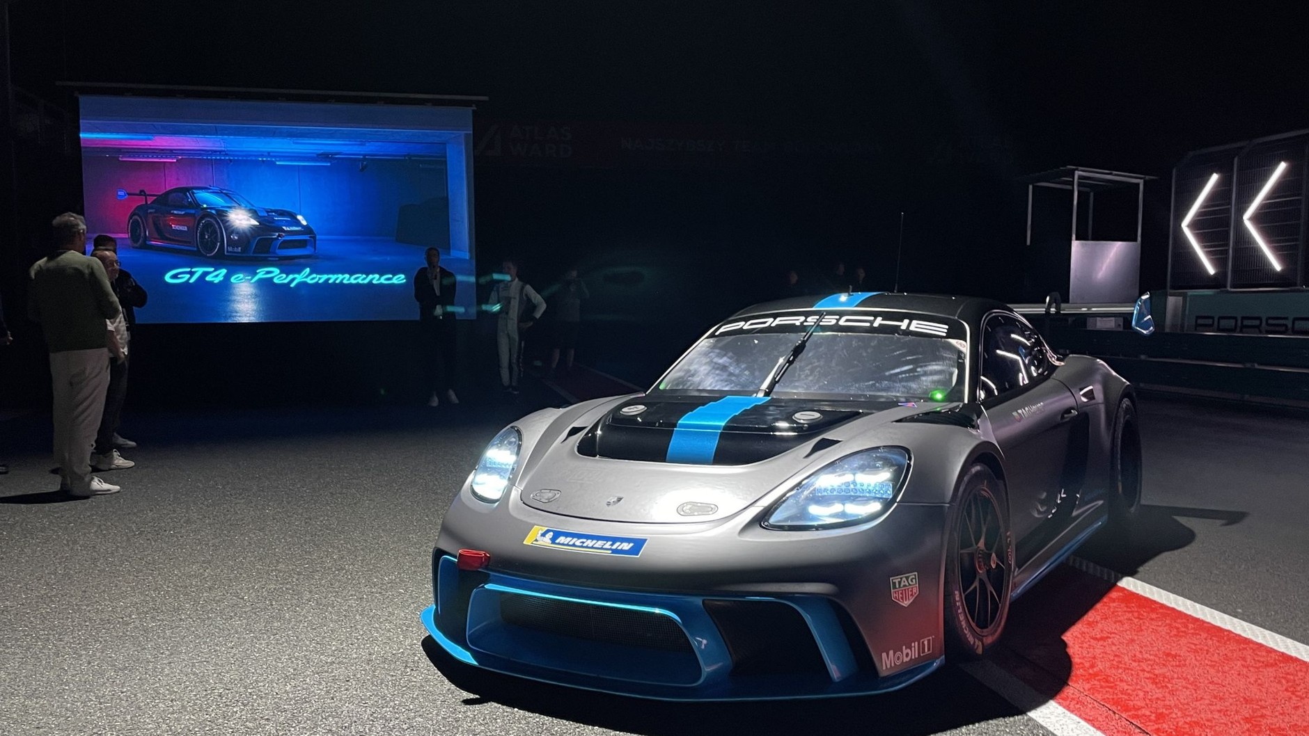 Porsche GT4 e-Performance