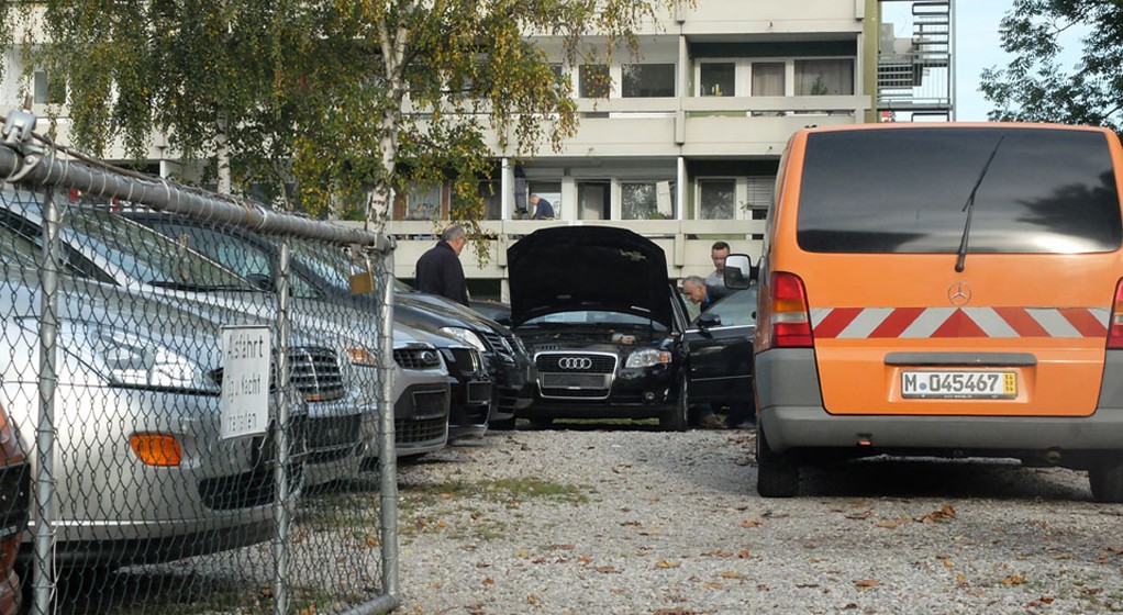 Jedziemy z wycieczką 
po samochód do Niemiec