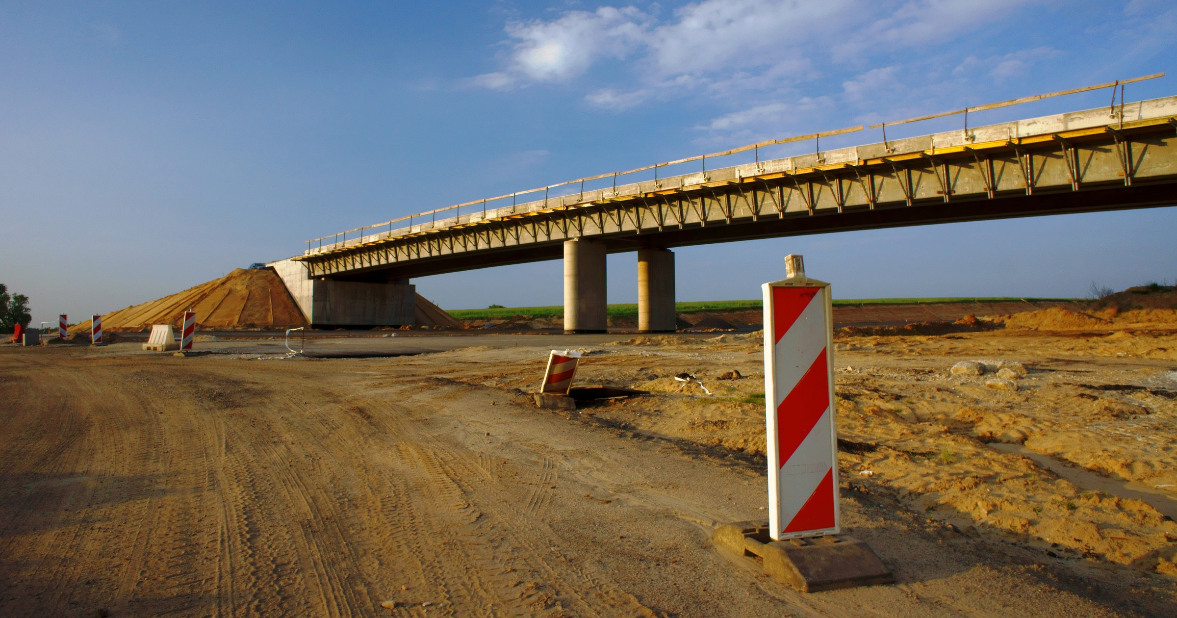 Budowa drogi - zdj. ilustracyjne