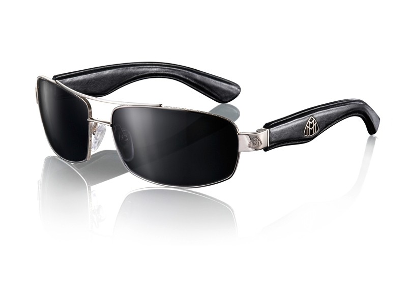 Maybach mówi: noś okulary!