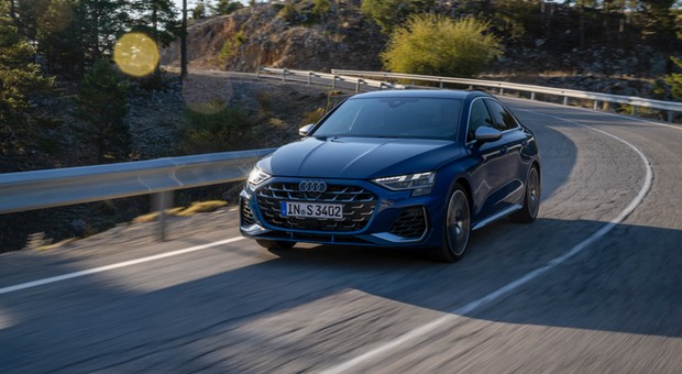 Nowe Audi S3 bez tajemnic. Daje bawić się światłami i latać bokiem