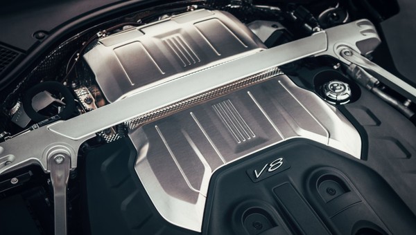 Bentley kończy w Europie ze słynnym spalinowym silnikiem. I to w aż trzech modelach. Znamy powód