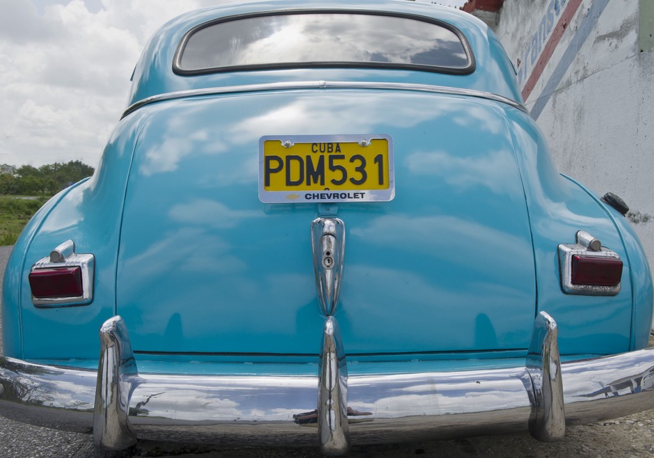 Amerykańskie krążowniki i Peugeot za 260 tys.
