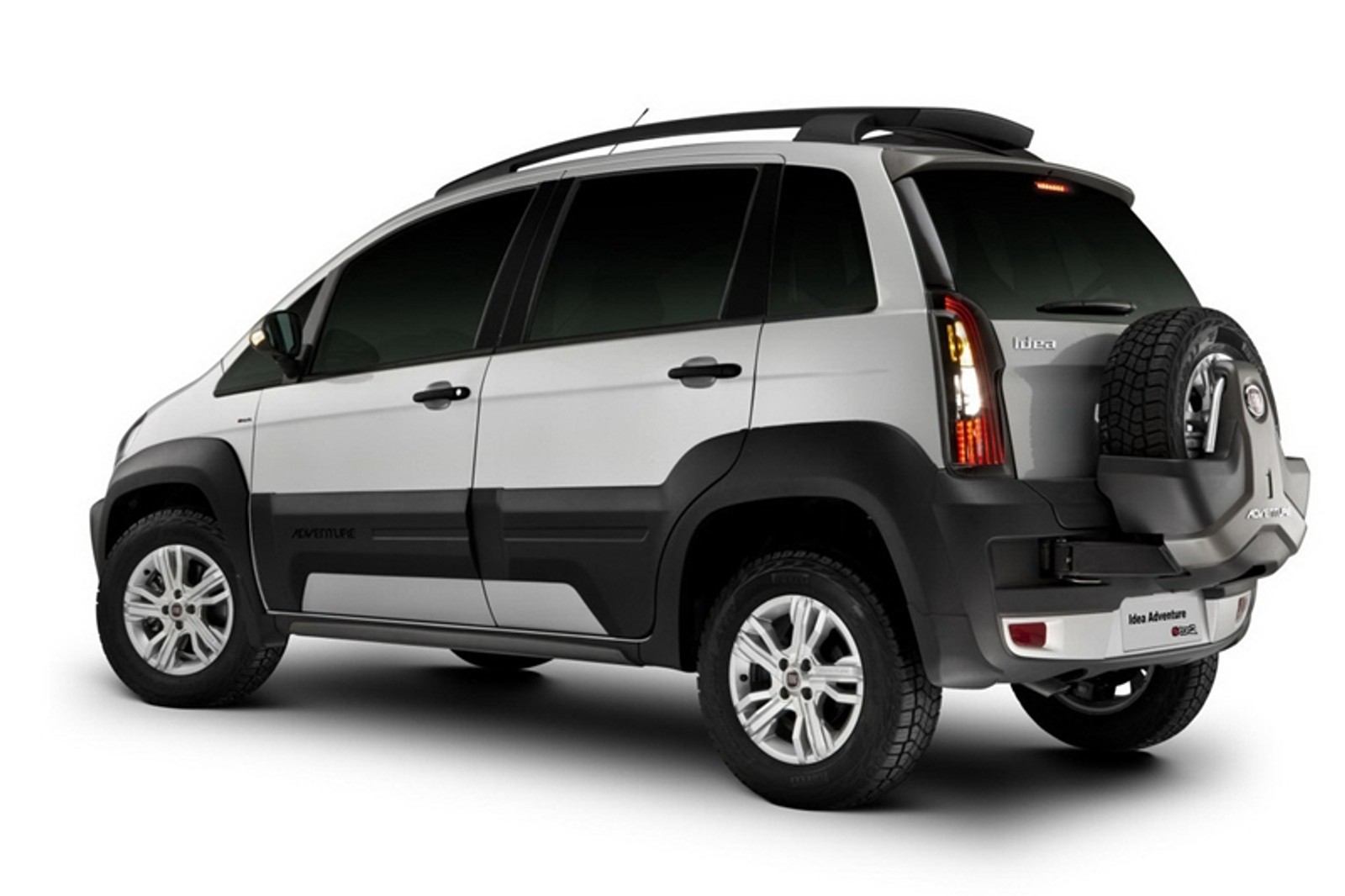 Fiat Idea odnowiony – kogo to obchodzi?