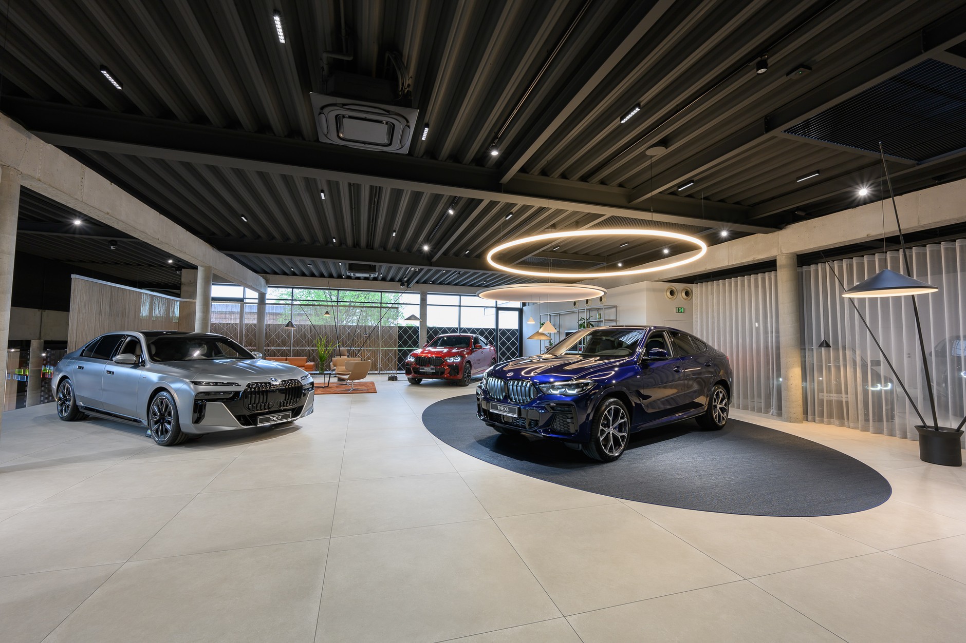 Największy salon BMW w Europie