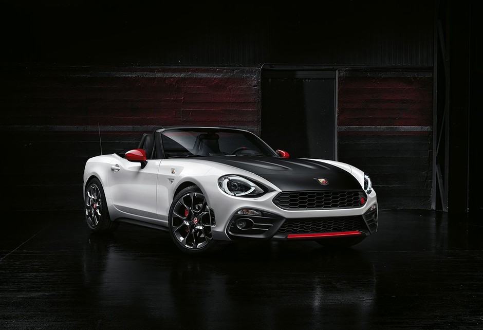 Genewa 2016: mocne uderzenie – Abarth 124 spider