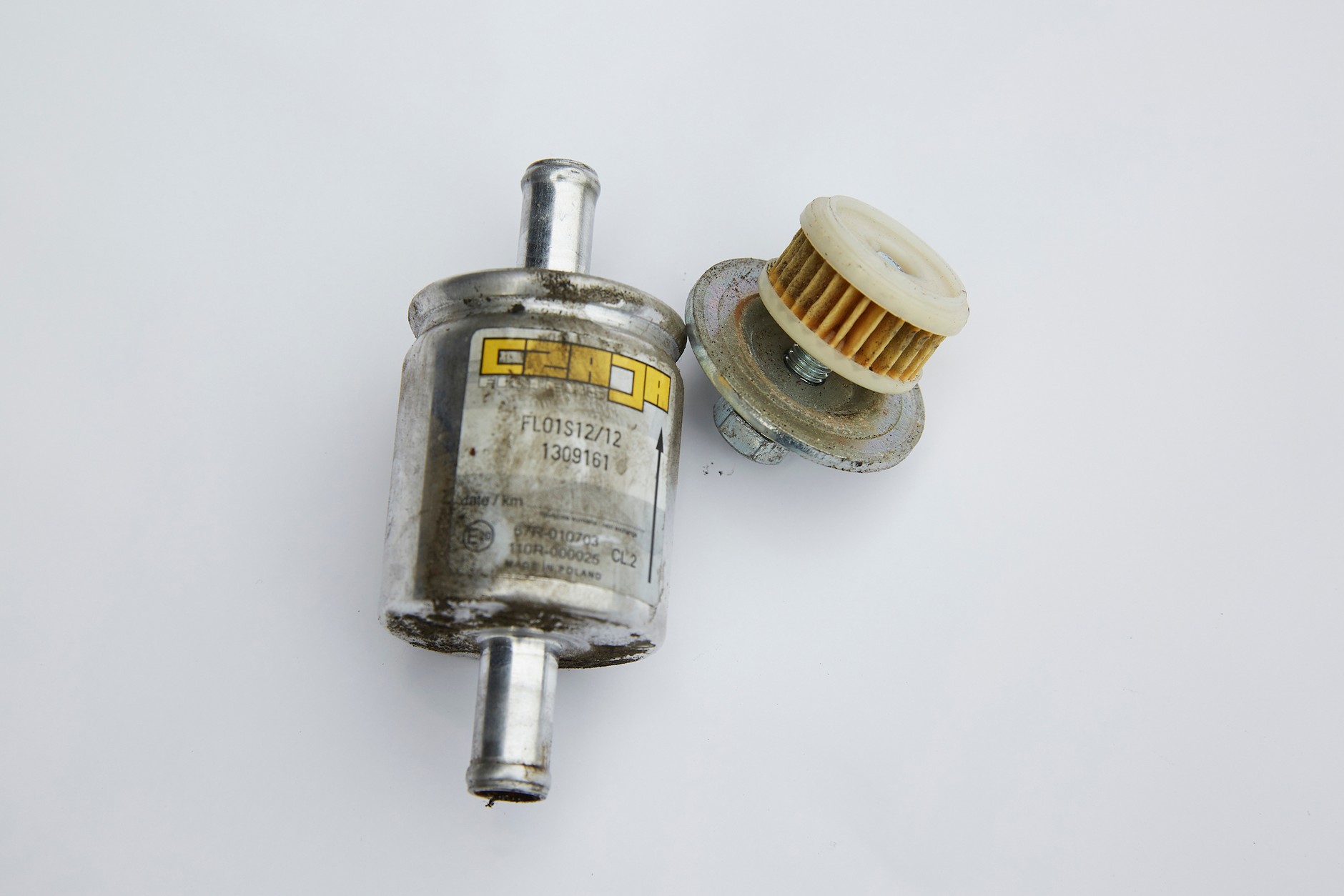 Filtr fazy ciekłej i lotnej do instalacji LPG. W filtrze fazy lotnej zbierać się mogą oleiste osady, które przy niskich temperaturach gęstnieją.