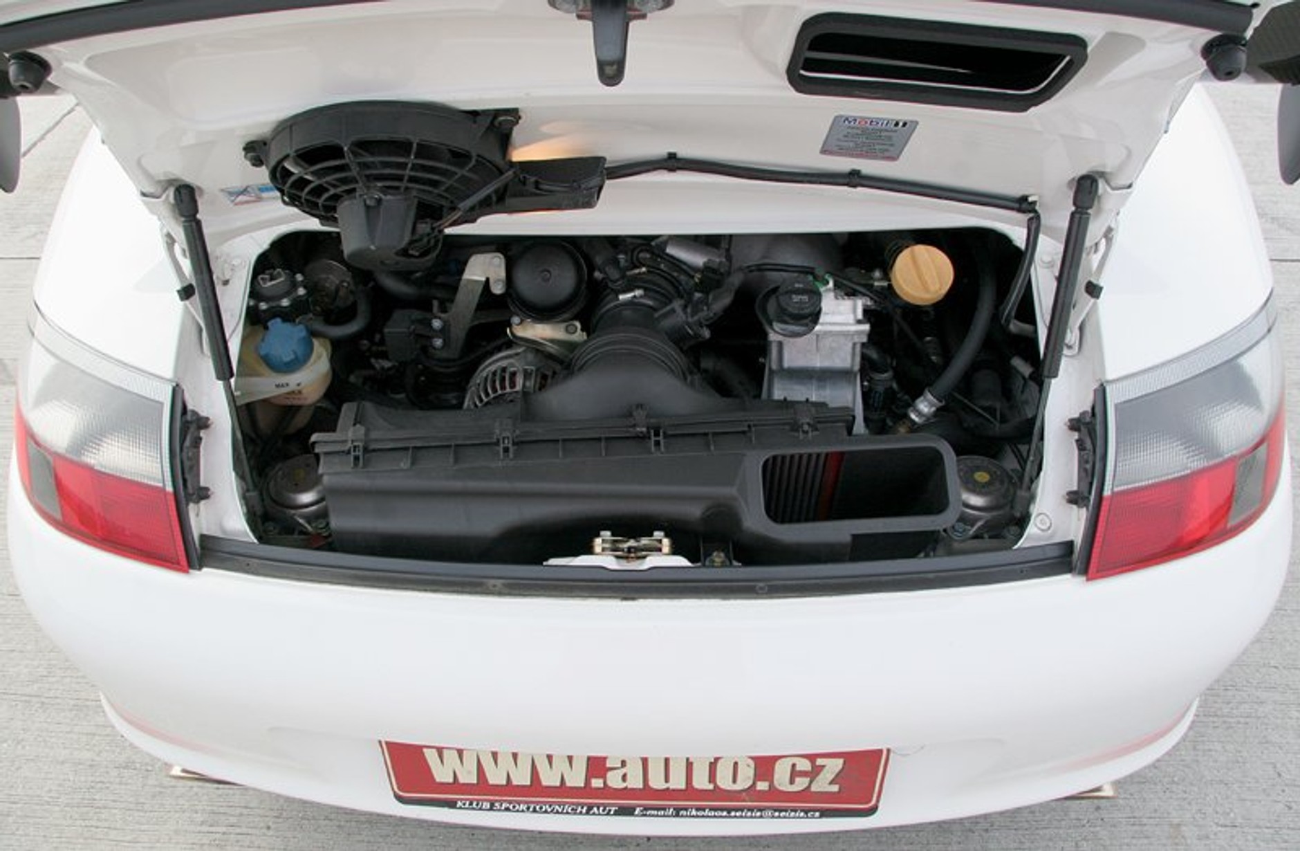 Porsche 911 GT3 RS: Mocarz (wideo)