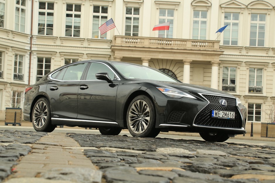 Lexus LS 500h