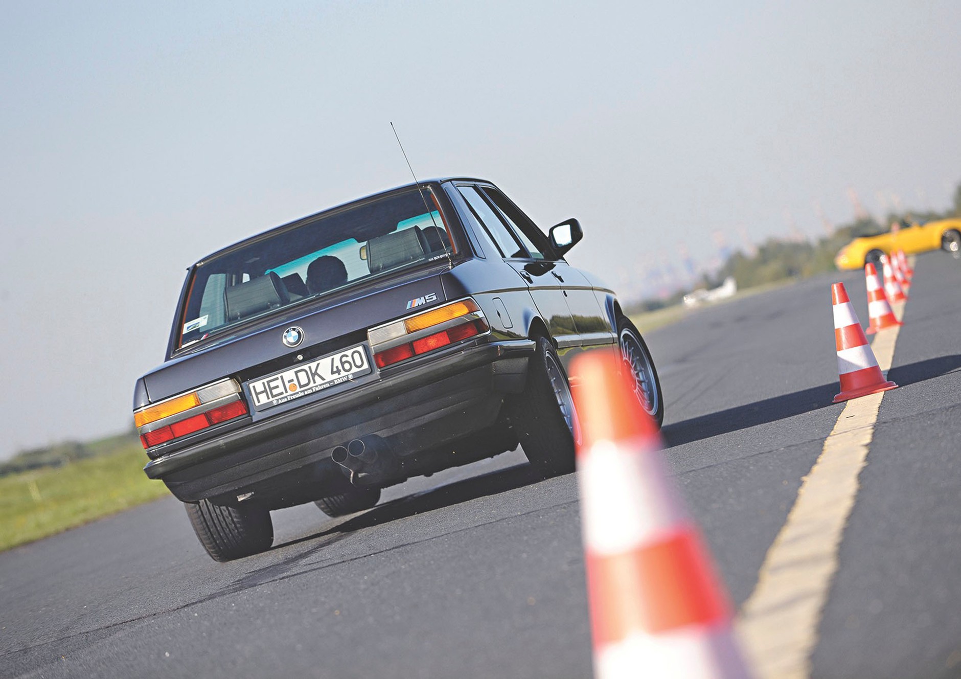 BMW M5 - moc z obrotów