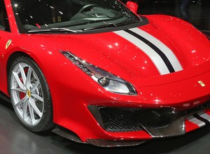 Rozbił Ferrari warte 350 tys. euro [Nagranie]