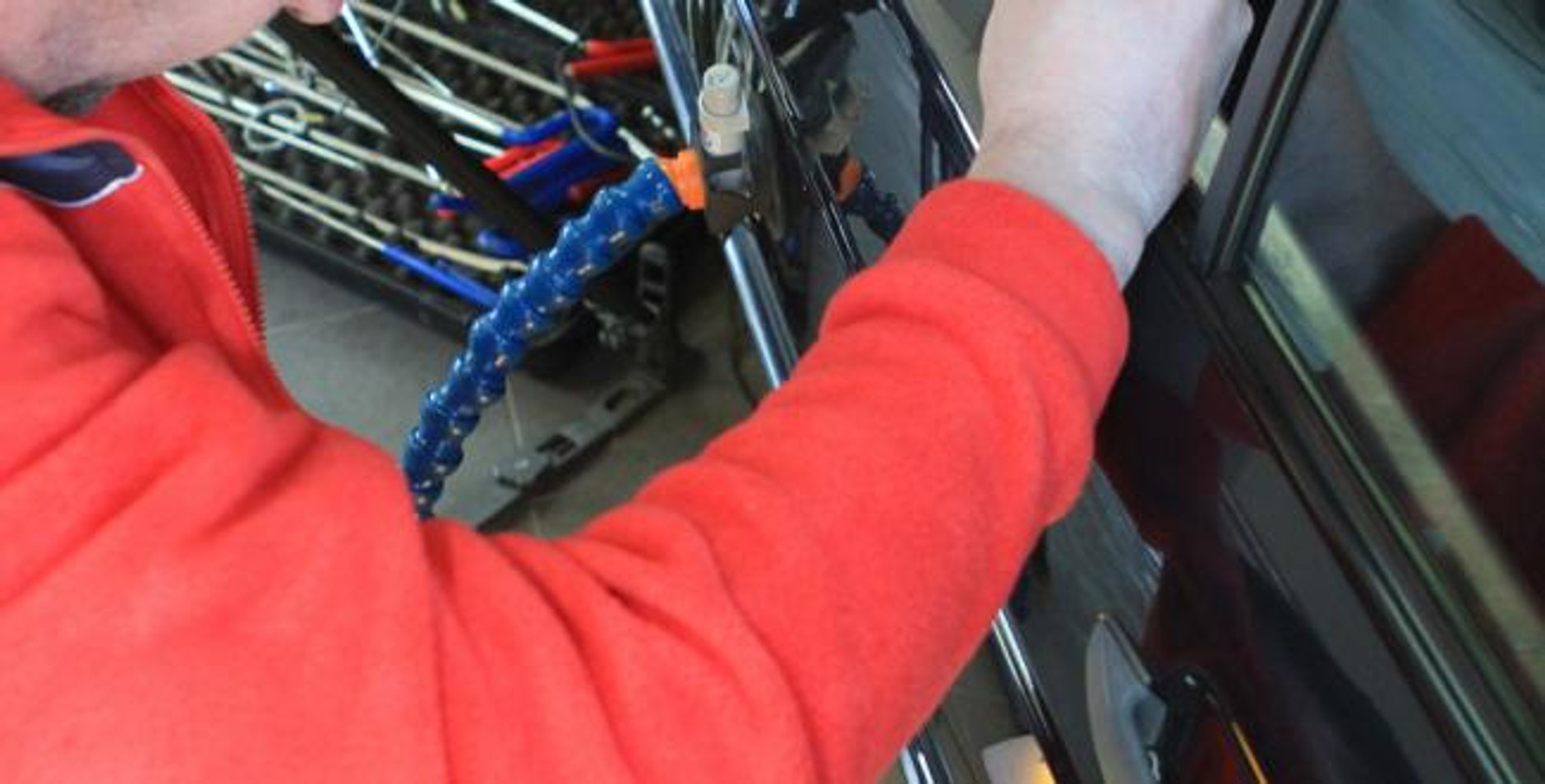 Wgniecenie w karoserii