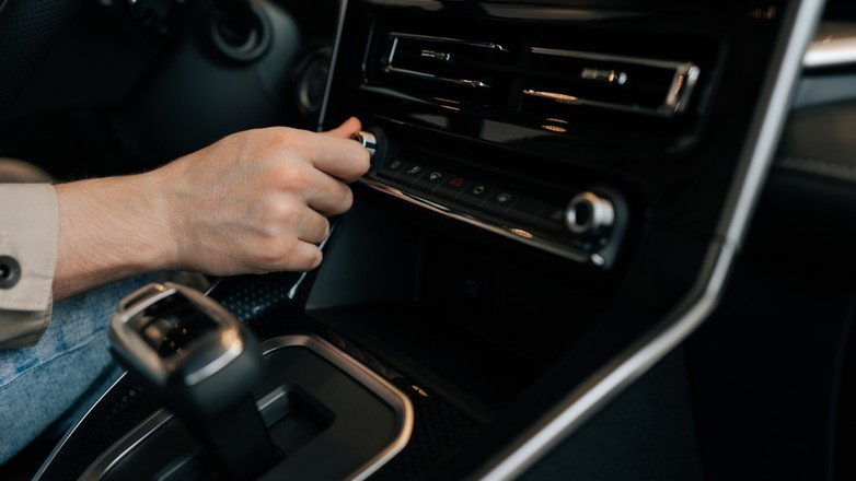 Abonament RTV za radio w samochodzie w 2025 r. Co mówią przepisy?