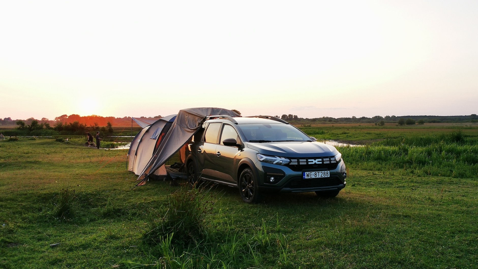Dacia Jogger Extreme z wyposażeniem kempingowym