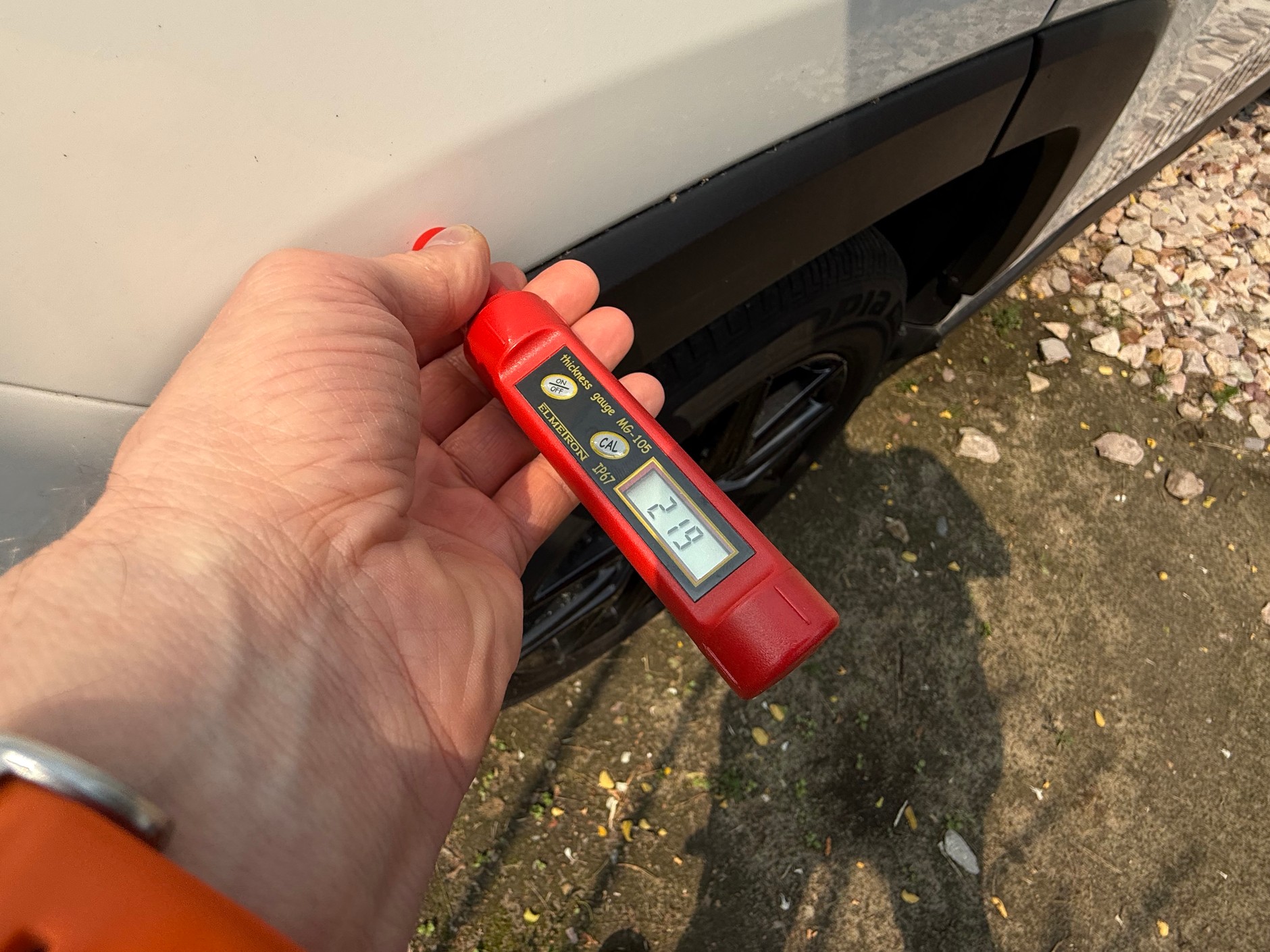 Toyota RAV 4 z 2020 r. oferowana przez autoryzowanego dilera za 123 tys. 700 zł