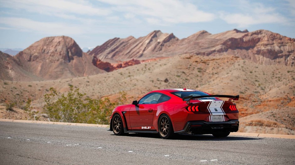 Ford Mustang Shelby Super Snake