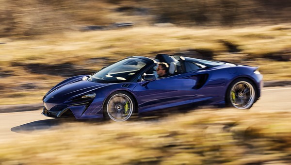 McLaren już w całości należy do funduszu z Bahrajnu. Może to być dobra wiadomość