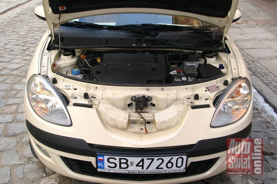 Lancia Ypsilon