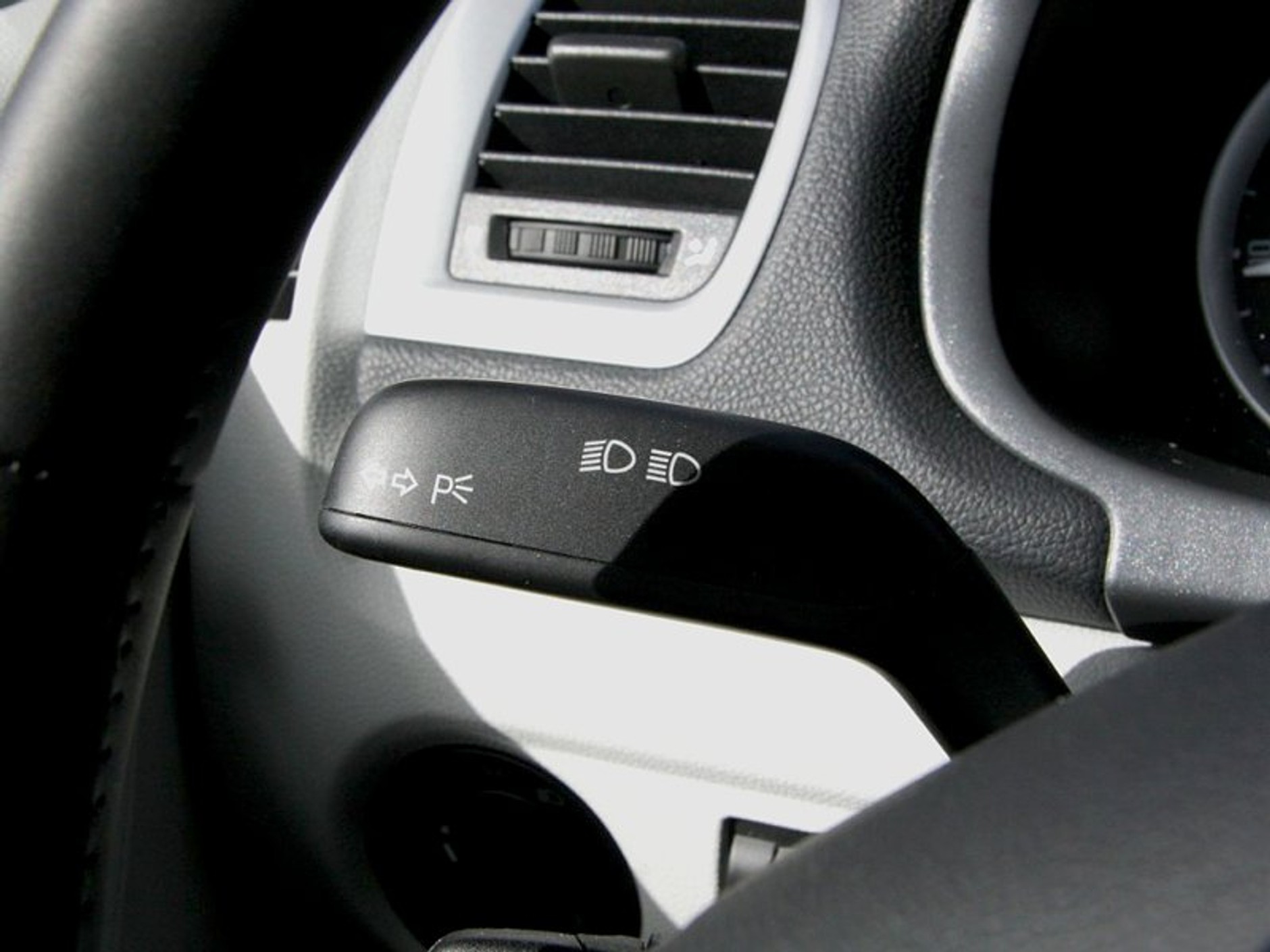 Nowa Škoda Fabia 1,2 l 44 kW: pierwsze jazdy i wszystkie dane