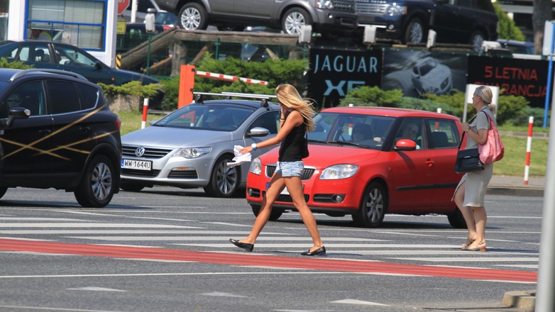 Piesi na pasach – już wkrótce z bezwzględnym pierwszeństwem?