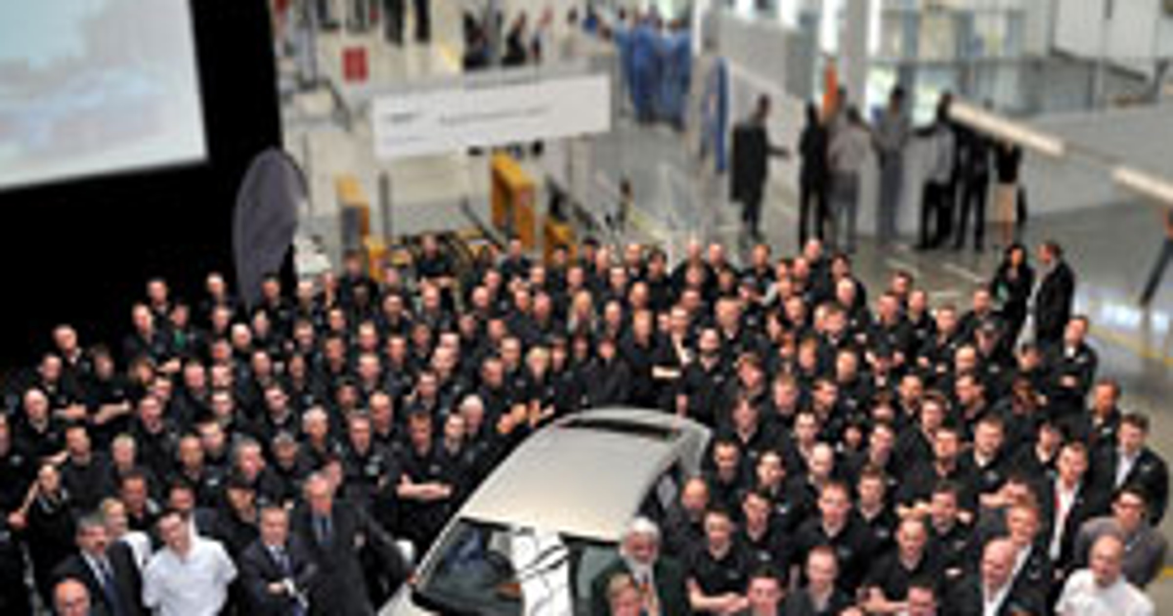 Aston Martin Rapide ma już pierwszego właściciela