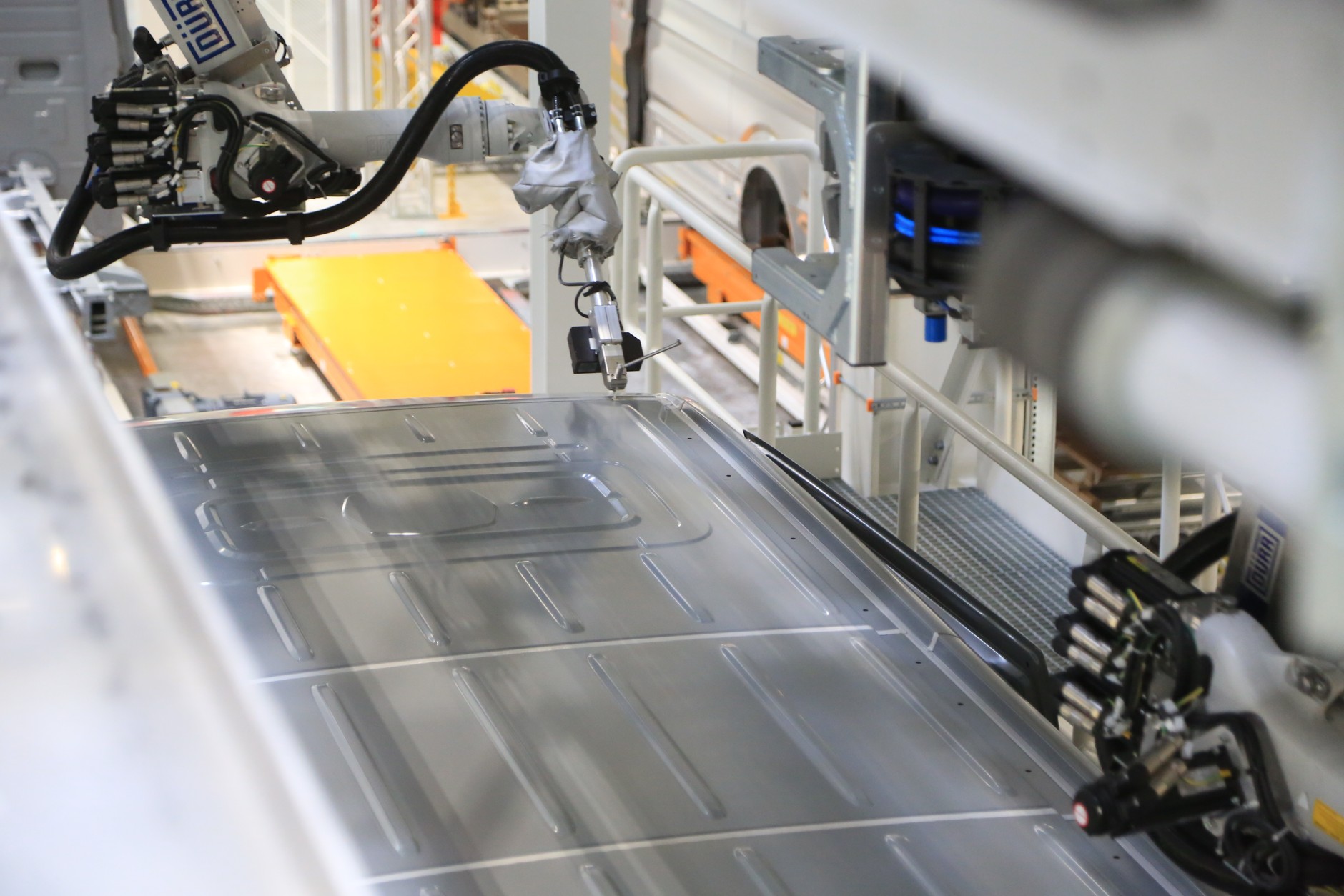 Fabryka Volkswagena we Wrześni: etapy produkcji Craftera na