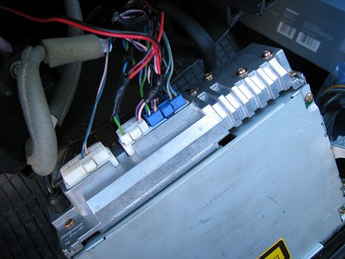 Więcej mocy, czyli rozbudowa fabrycznego systemu car audio