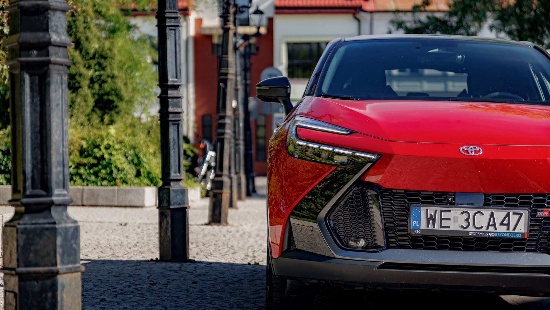 2024 Toyota C-HR PHEV