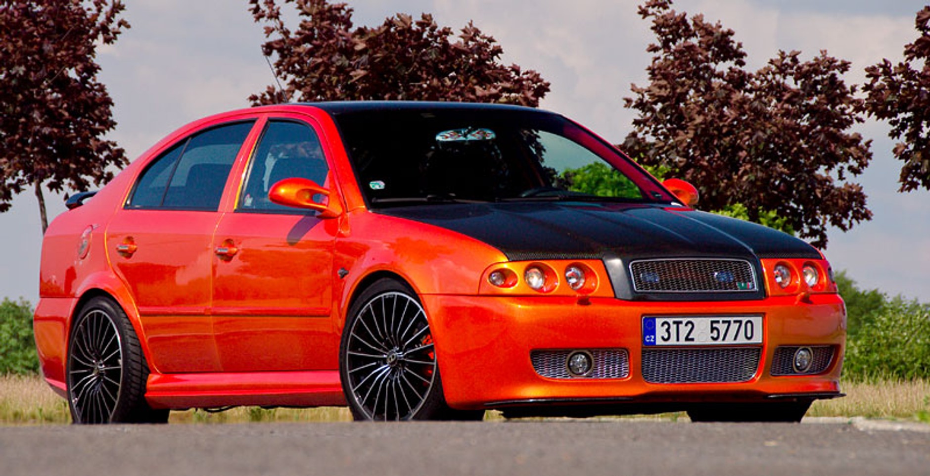 Garaż tunera: Škoda Octavia –  kameleon na sterydach