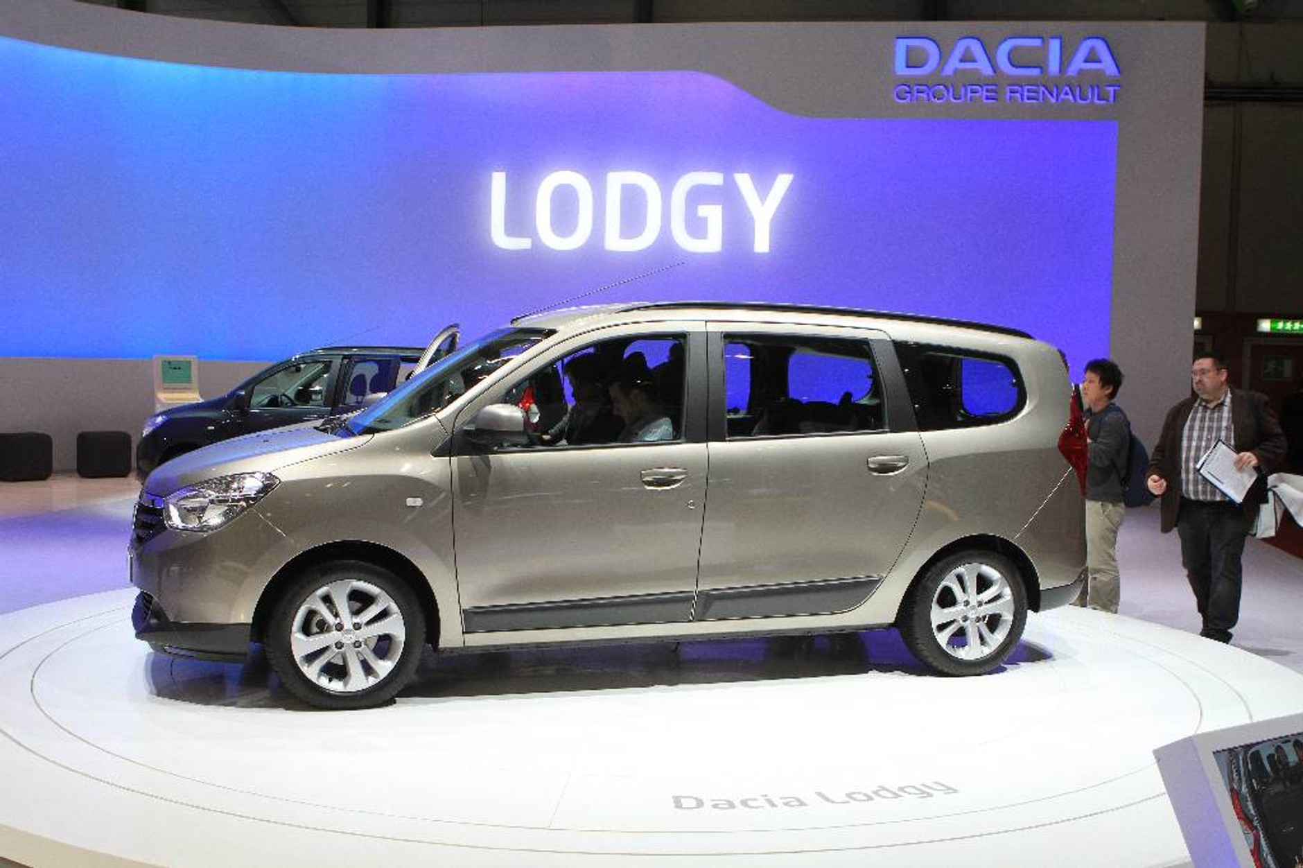 Dacia Lodgy: rodzinna propozycja