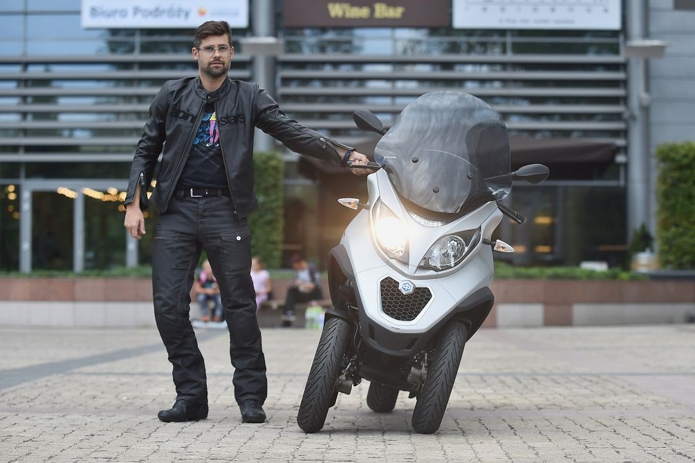 Skuter Piaggio MP3 Sport