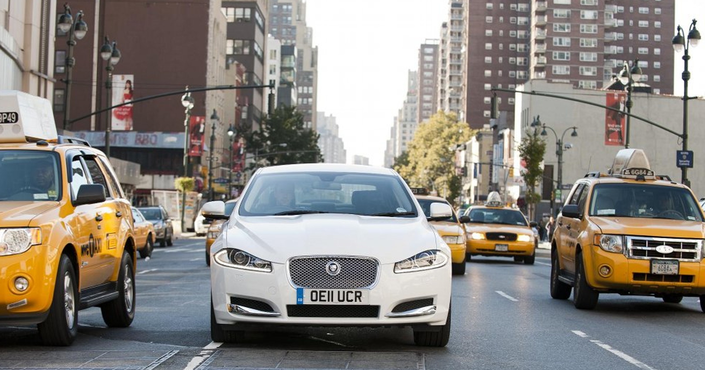 Jaguar XF Diesel w podróży przez USA