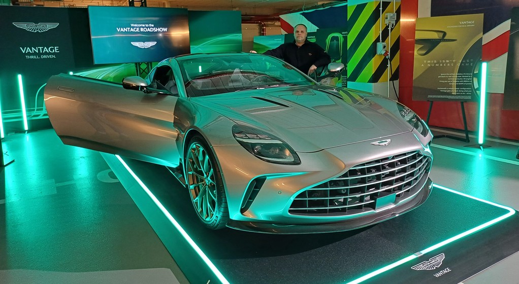 Aston Martin Vantage 2024