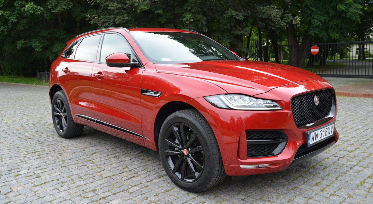 Jaguar F-Pace 25t - mocna baza | TEST