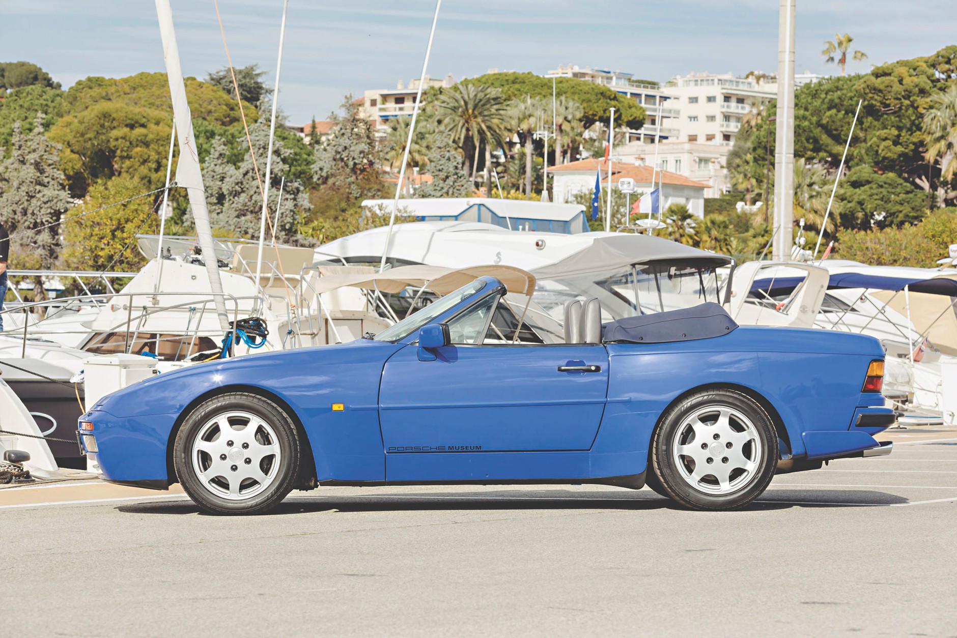 Porsche 944 Turbo Cabrio - wakacje z wiatrem w plecy